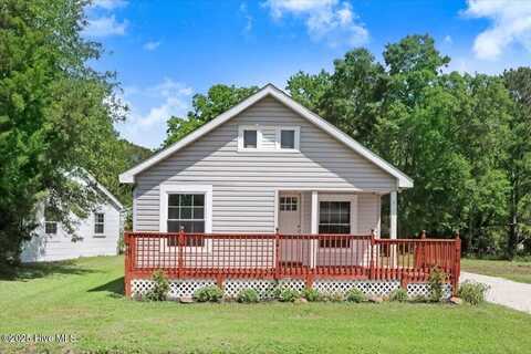 226 Fulcher Landing Road, Sneads Ferry, NC 28460