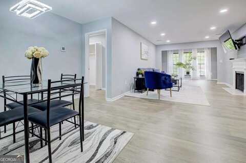 24317 Plantation, Atlanta, GA 30324