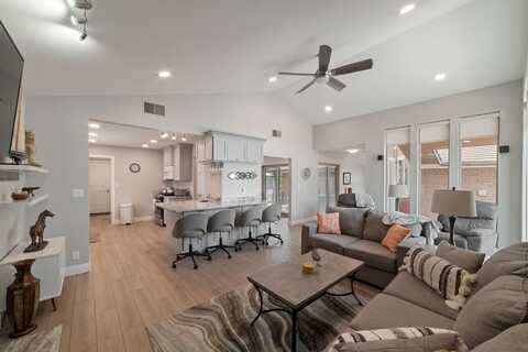 3605 POMEGRANATE Way, Saint George, UT 84790