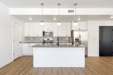 221 N Cliff Side, Hurricane, UT 84737