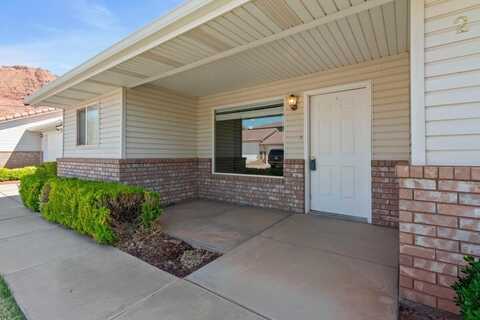 45 W Center ST, Ivins, UT 84765