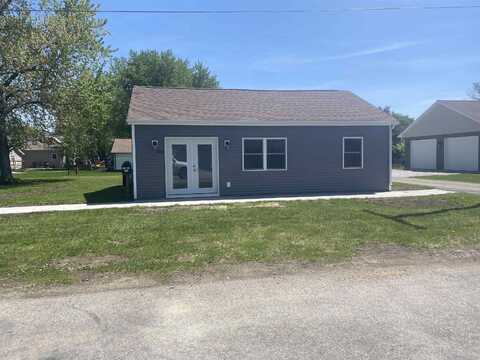 306 LIBERTY Street, Dysart, IA 52224