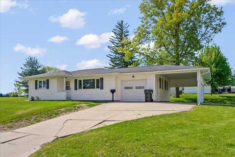 1306 W 5th Street, Cedar Falls, IA 50613