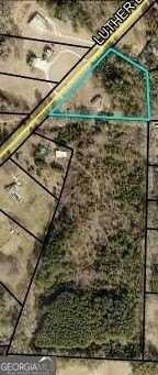 374 Luther Bailey, Senoia, GA 30276
