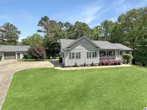 478 Lovers Lane, Benton, KY 42025