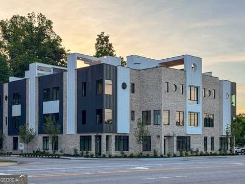 1968 8th, Chamblee, GA 30341