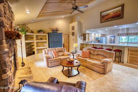 2135 Northwind Drive, Pinetop, AZ 85935