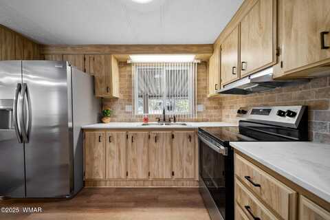 971 N 44Th Circle, Show Low, AZ 85901