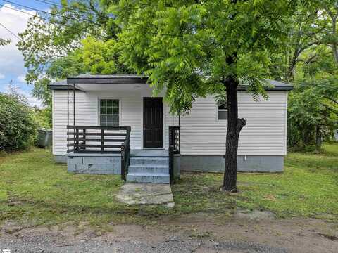 203 Oak Street Circle, Clinton, SC 29325