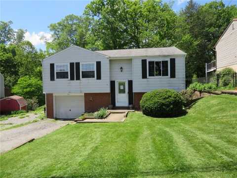 973 Glen Hayes Dr, Crescent, PA 15046