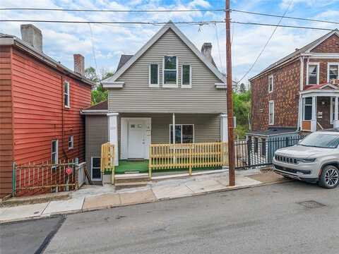 2633 S 18th St, Oliver, PA 15210