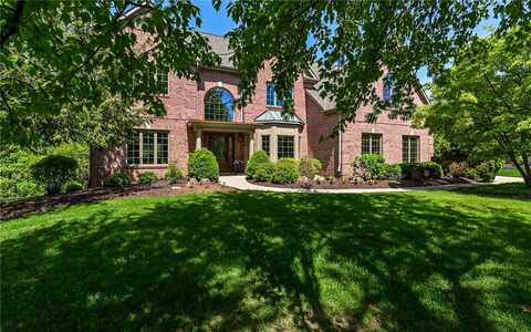 208 Pine Cone Ct, Pine Grv Mls, PA 15090