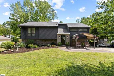 7 Bendingwood Circle, Taylors, SC 29687
