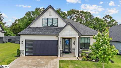 140 Winding Rock Road, Simpsonville, SC 29680