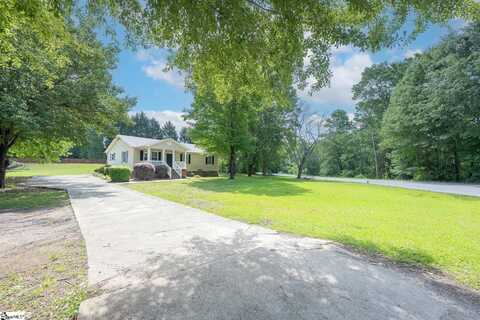 474 Lindsey Lake Road, Travelers Rest, SC 29690