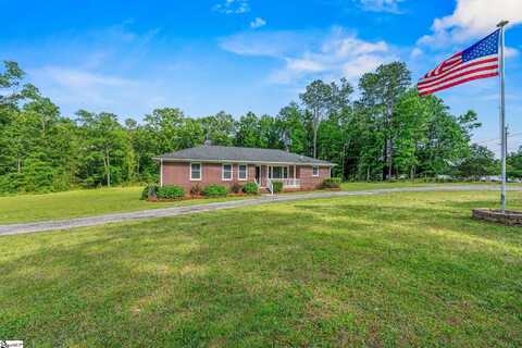 301 Pinehaven Street Extension, Laurens, SC 29360