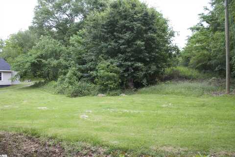 307 Edwards Street, Taylors, SC 29687