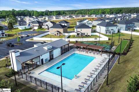 204 Hazelcroft Drive, Fountain Inn, SC 29644