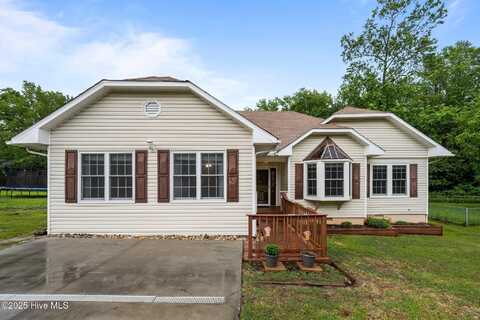 219 Pollard Drive, Jacksonville, NC 28540
