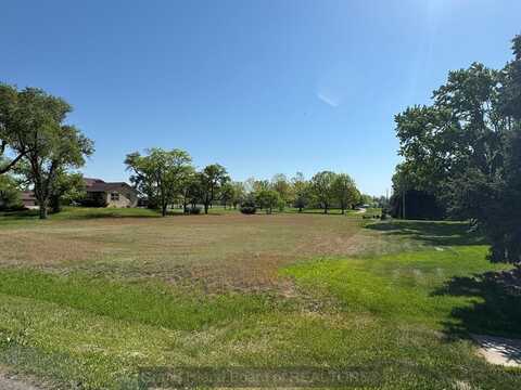 2923 S North Road, Grand Island, NE 68803