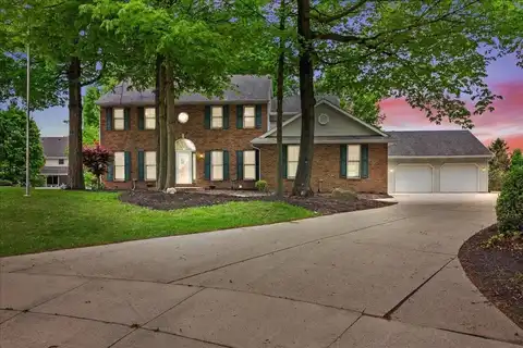 1312 Glenview Circle, Bellefontaine, OH 43311