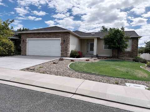 586 28 1/2 Road, Grand Junction, CO 81501