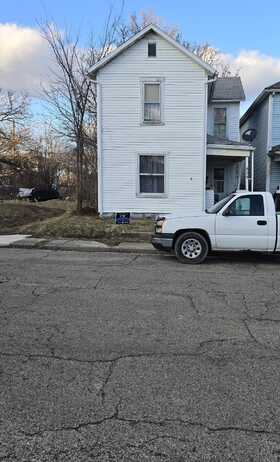 828 Kenton Street, Springfield, OH 45505