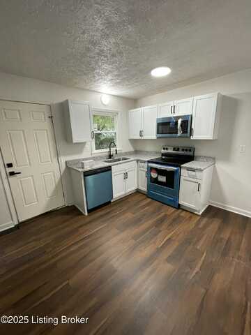 5028 Wabash Pl, Louisville, KY 40214