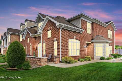 10201 Lark Meadow Dr, Louisville, KY 40291