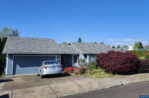1555 Rock Ledge Dr NE, Keizer, OR 97303