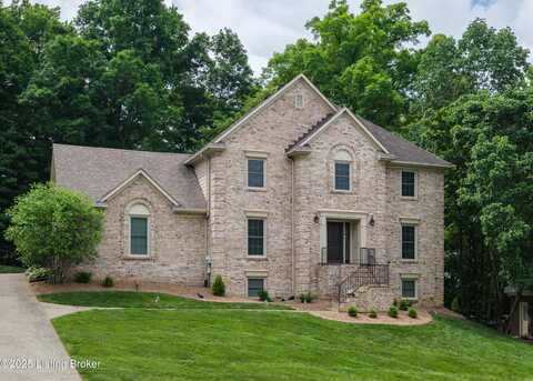 9409 Holiday Dr, Louisville, KY 40272