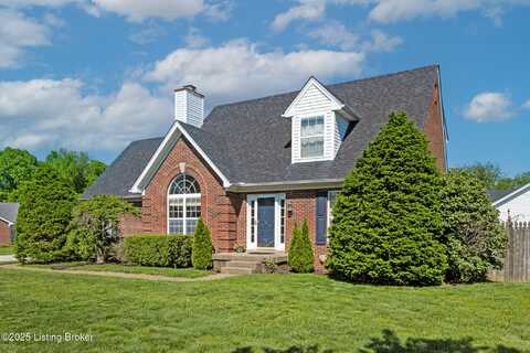 10607 Leven Blvd, Louisville, KY 40229
