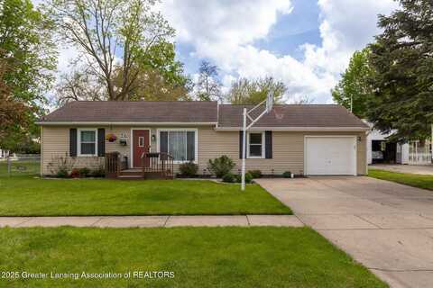 316 Union Street, Grand Ledge, MI 48837