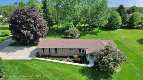 10079 Woodland Acres Drive, Grand Ledge, MI 48837