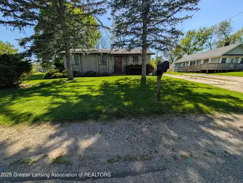 5650 Hughes Road, Lansing, MI 48911