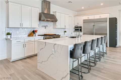 5321 Brayden Court, Las Vegas, NV 89131