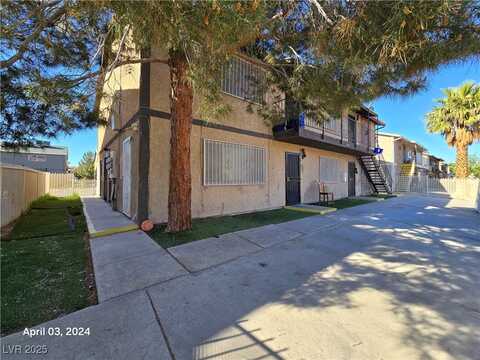 4765 Thunderbolt Avenue, Las Vegas, NV 89115