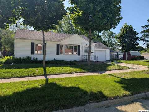 2003 S Georgia, MASON CITY, IA 50401