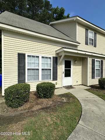 1118 B Brownlea Drive, Greenville, NC 27858