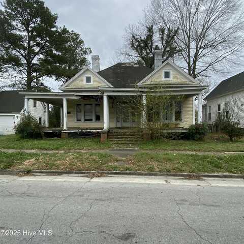 504 W Lenoir Avenue, Kinston, NC 28501