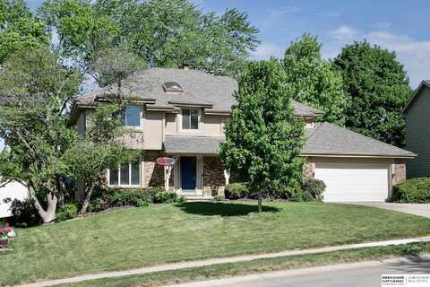 15818 Howard Street, Omaha, NE 68118