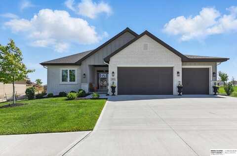 4803 N 192nd Avenue, Elkhorn, NE 68022