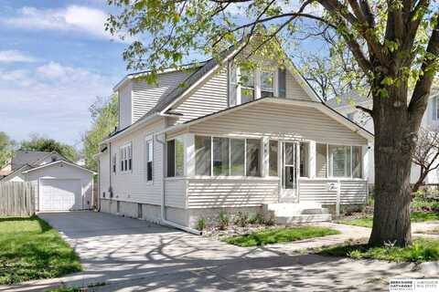 4814 Poppleton Avenue, Omaha, NE 68106