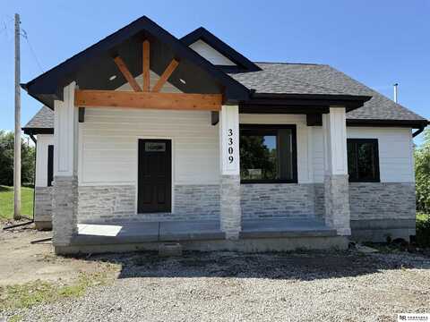 3309 Ohio Street, Omaha, NE 68111