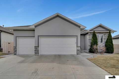 7355 Rachel Road, Lincoln, NE 68516