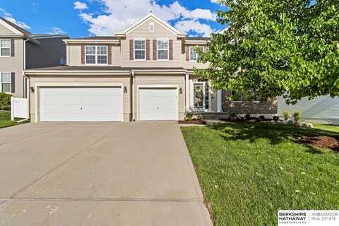 8917 N 157th Street, Bennington, NE 68007