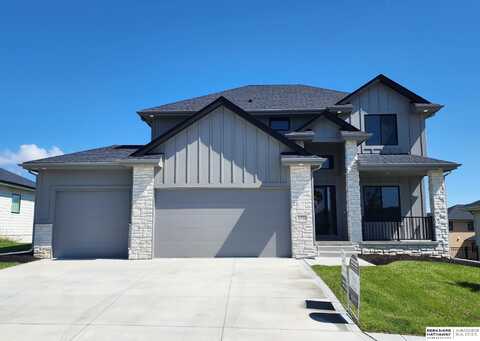 20710 Ellison Avenue, Elkhorn, NE 68022