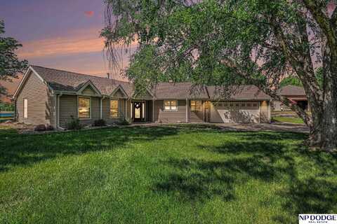 1050 Timberwood Drive, Ames, NE 68621