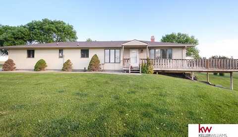 3616 Road E, Superior, NE 68978