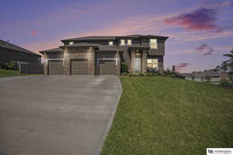 13704 S 50th Street, Papillion, NE 68046